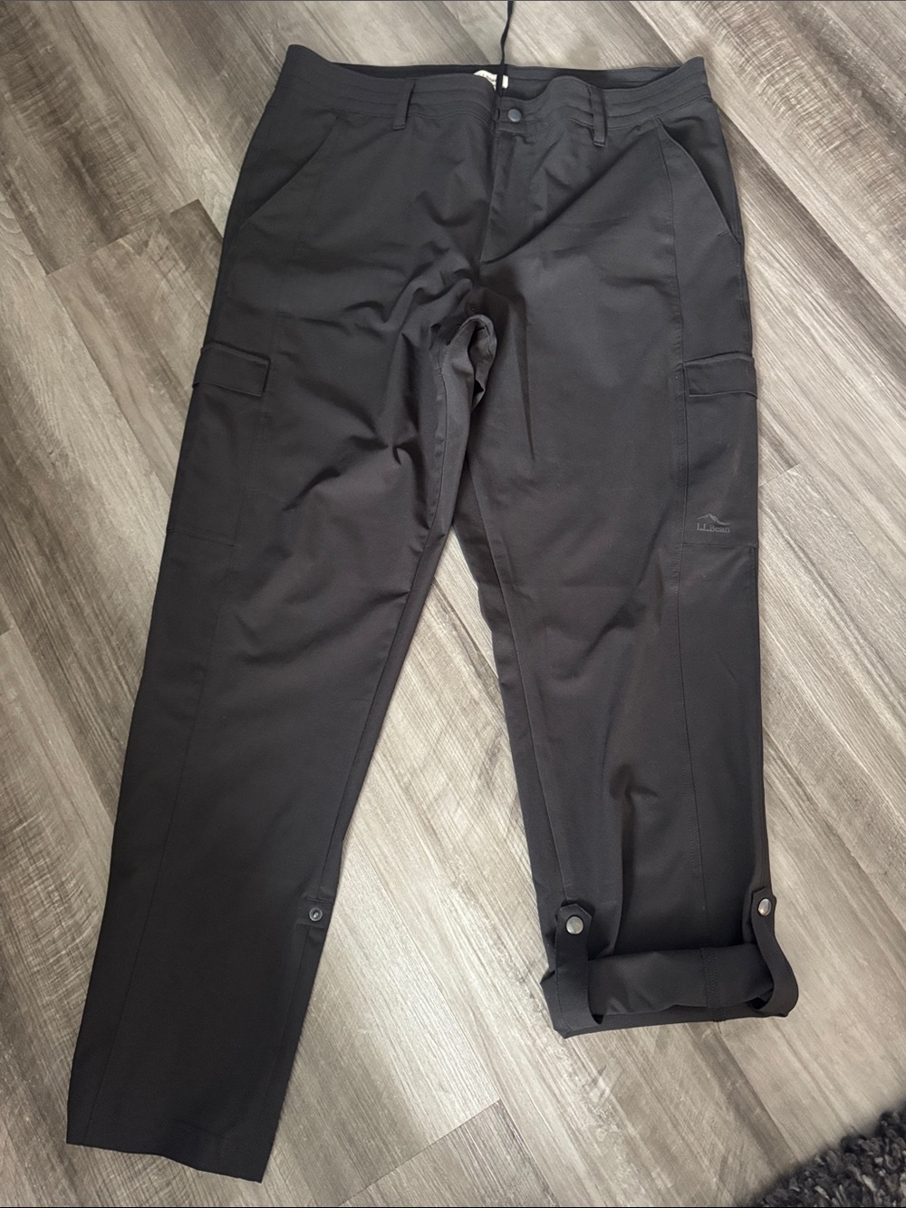 L.L. Bean 18 black roll up pants lightweight outdoor hiking women’s camping